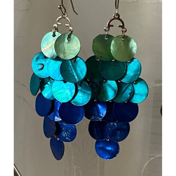 HEART EARRING STAND AND 3 PAIR OF EARRINGS - Picture 3 of 5